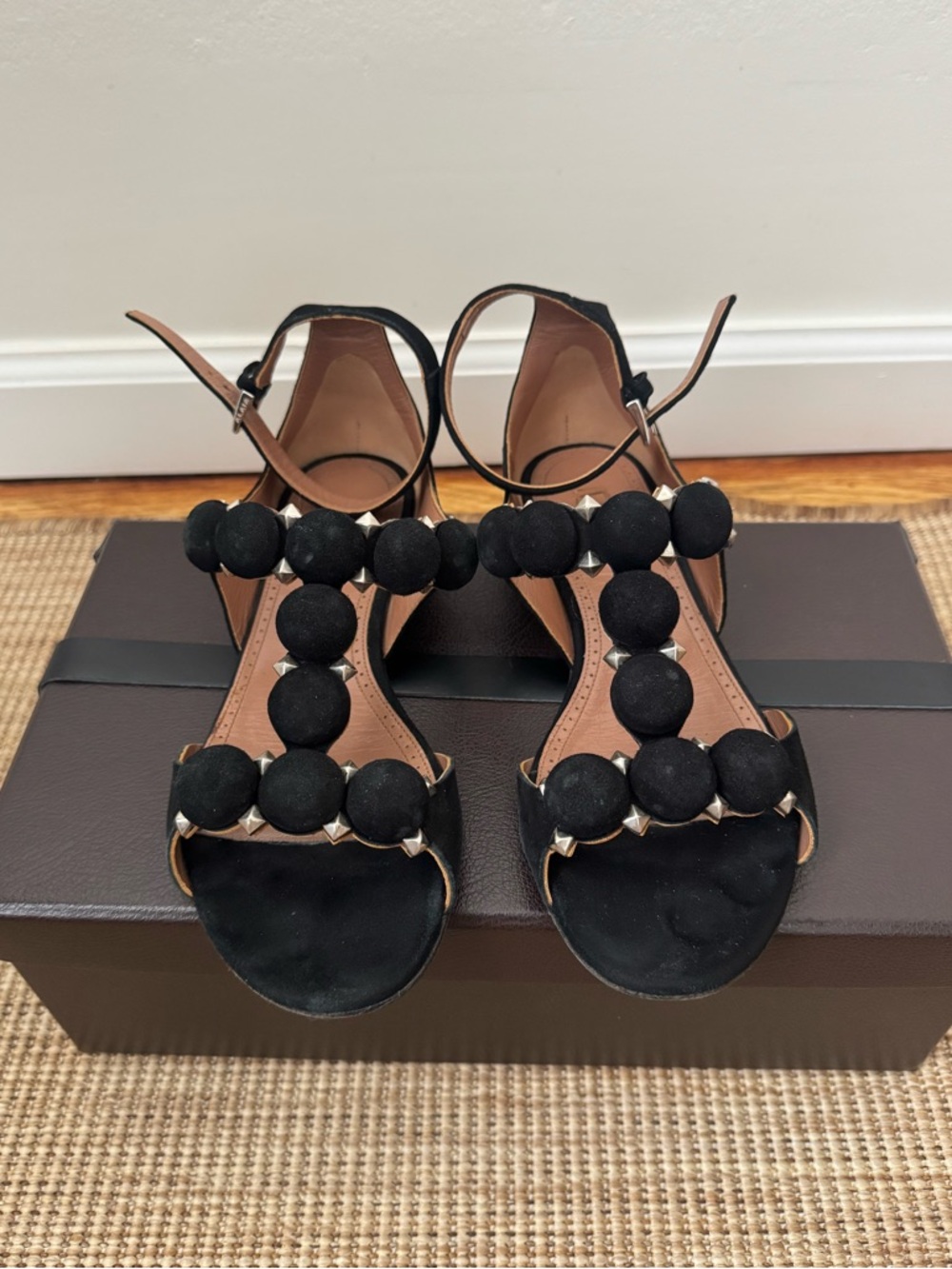 Alaïa Black Chamois La Bombe Sandals